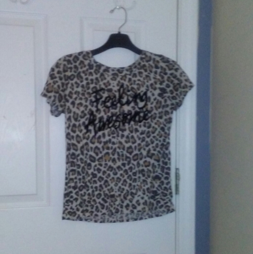 Cheetah print t shirt